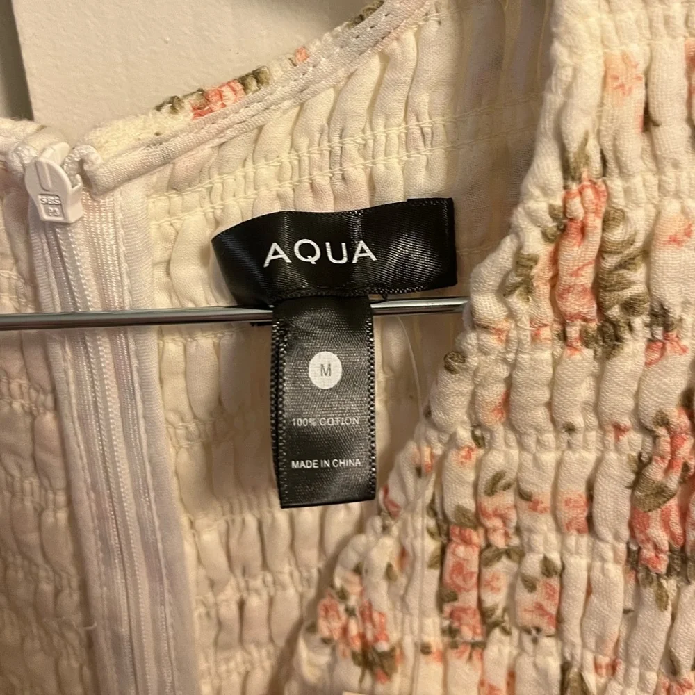 NWT AQUA Floral Smocked Midi Dress, Size Medium - Picture 4 of 5